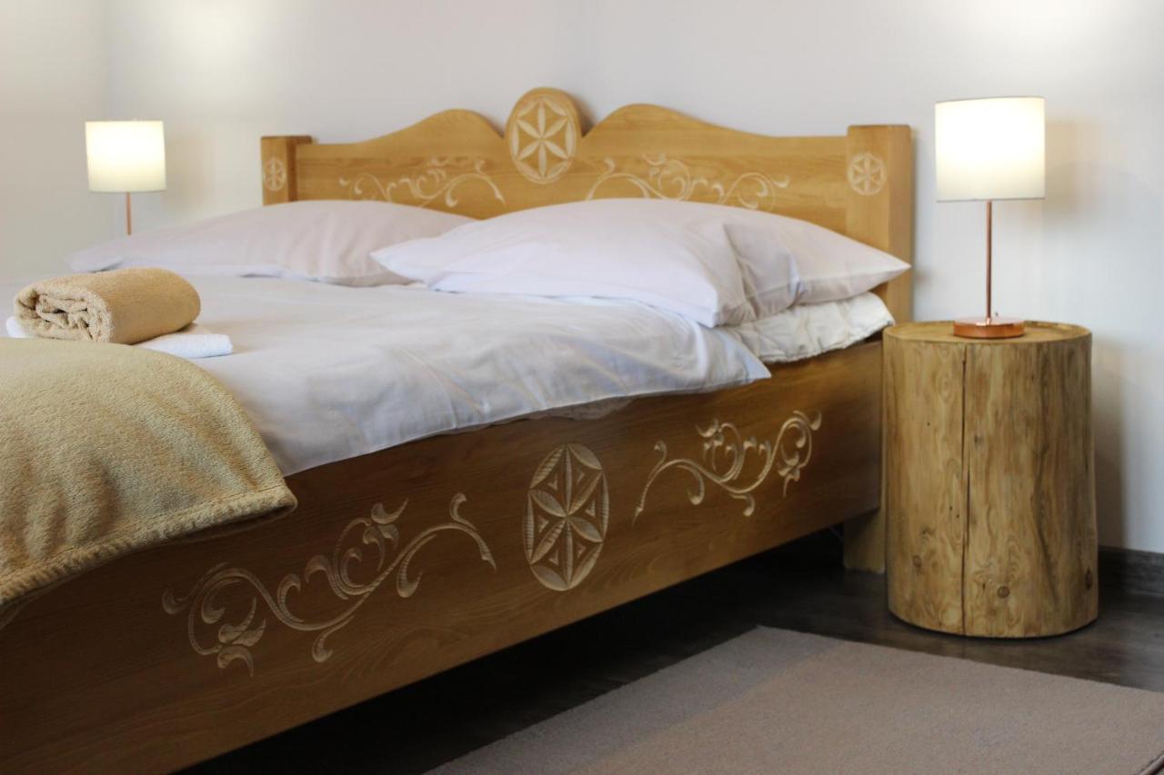Pod Zielonym Wierchem Homestay *